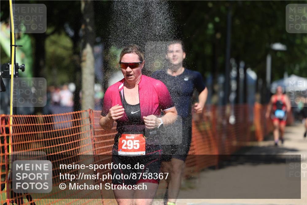 07.09.2025 - 19. Norderstedt Triathlon Michael Strokosch http://msf.ph/oto/8758367 07.09.2025 13:14:00 Laufen 171, 177, 295, 1376 meine-sportfotos.de