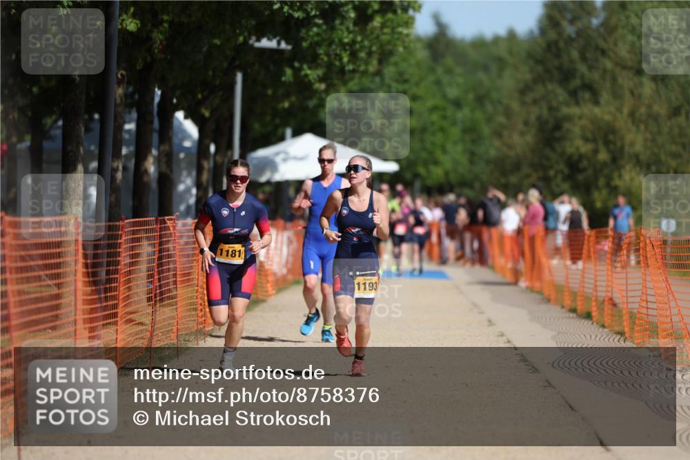 07.09.2025 - 19. Norderstedt Triathlon Michael Strokosch http://msf.ph/oto/8758376 07.09.2025 12:05:29 Laufen 155, 1181, 1193 meine-sportfotos.de