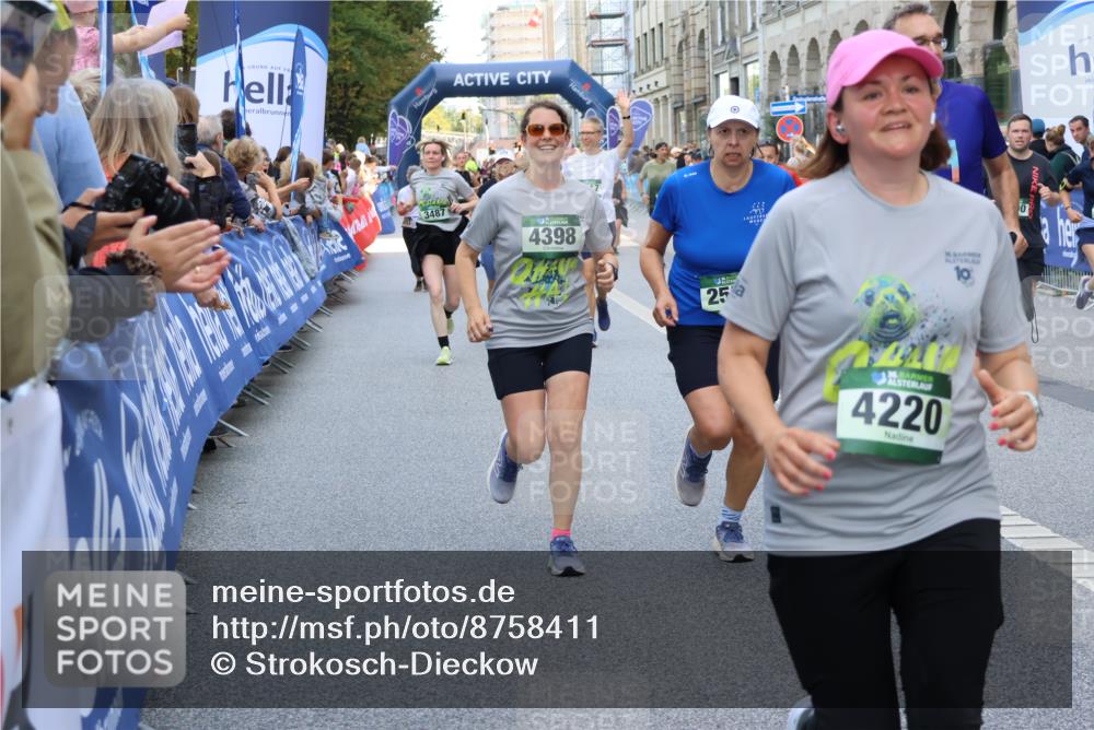 07.09.2025 - BARMER Alsterlauf Strokosch-Dieckow http://msf.ph/oto/8758411 07.09.2025 10:13:32 Ziel 2235, 2875, 2876, 2892, 3031, 3085, 3086, 3181, 3332, 3333, 3334, 3373, 3379, 3424, 3425, 3644, 3833, 4181, 4690, 4761, 5059, 5447, 5709, 5743, 5830, 6317, 6318, 6329, 6331, 8195, 8417 meine-sportfotos.de