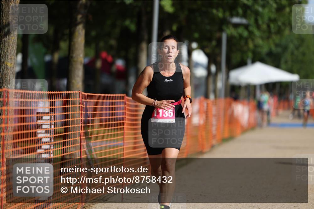 07.09.2025 - 19. Norderstedt Triathlon Michael Strokosch http://msf.ph/oto/8758432 07.09.2025 10:43:58 Laufen 109, 118, 680, 1135 meine-sportfotos.de