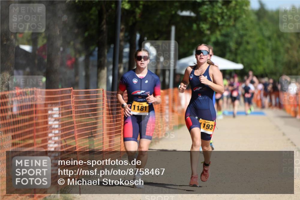 07.09.2025 - 19. Norderstedt Triathlon Michael Strokosch http://msf.ph/oto/8758467 07.09.2025 12:05:31 Laufen 155, 1181, 1193, 1228 meine-sportfotos.de