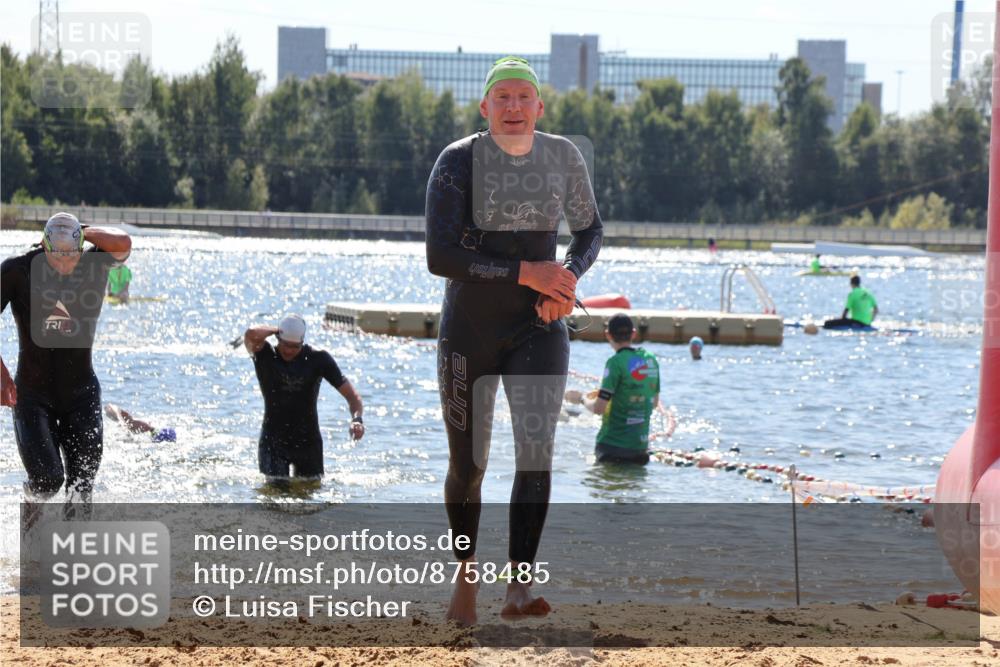 07.09.2025 - 19. Norderstedt Triathlon Luisa Fischer http://msf.ph/oto/8758485 07.09.2025 13:37:48 Schwimmen 361, 911, 1456 meine-sportfotos.de