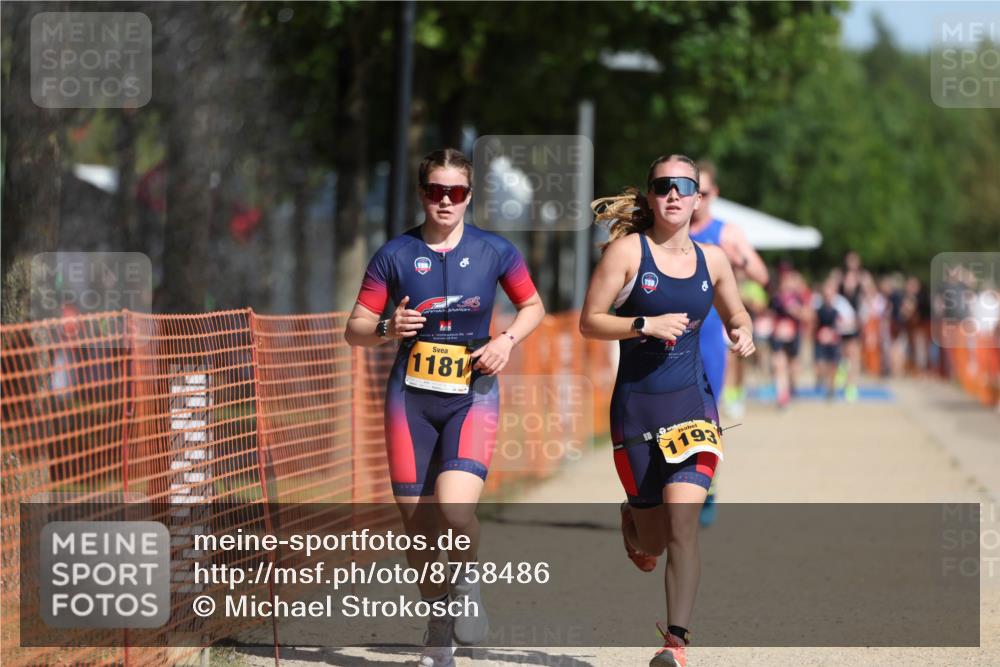 07.09.2025 - 19. Norderstedt Triathlon Michael Strokosch http://msf.ph/oto/8758486 07.09.2025 12:05:32 Laufen 155, 1181, 1193, 1228 meine-sportfotos.de