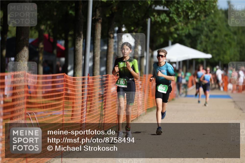 07.09.2025 - 19. Norderstedt Triathlon Michael Strokosch http://msf.ph/oto/8758494 07.09.2025 11:04:31 Laufen 110, 650 meine-sportfotos.de