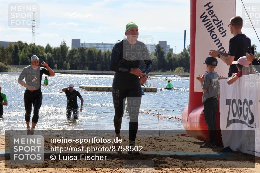 07.09.2025 - 19. Norderstedt Triathlon Luisa Fischer http://msf.ph/oto/8758502 07.09.2025 13:37:49 Schwimmen 361, 911, 1456 meine-sportfotos.de