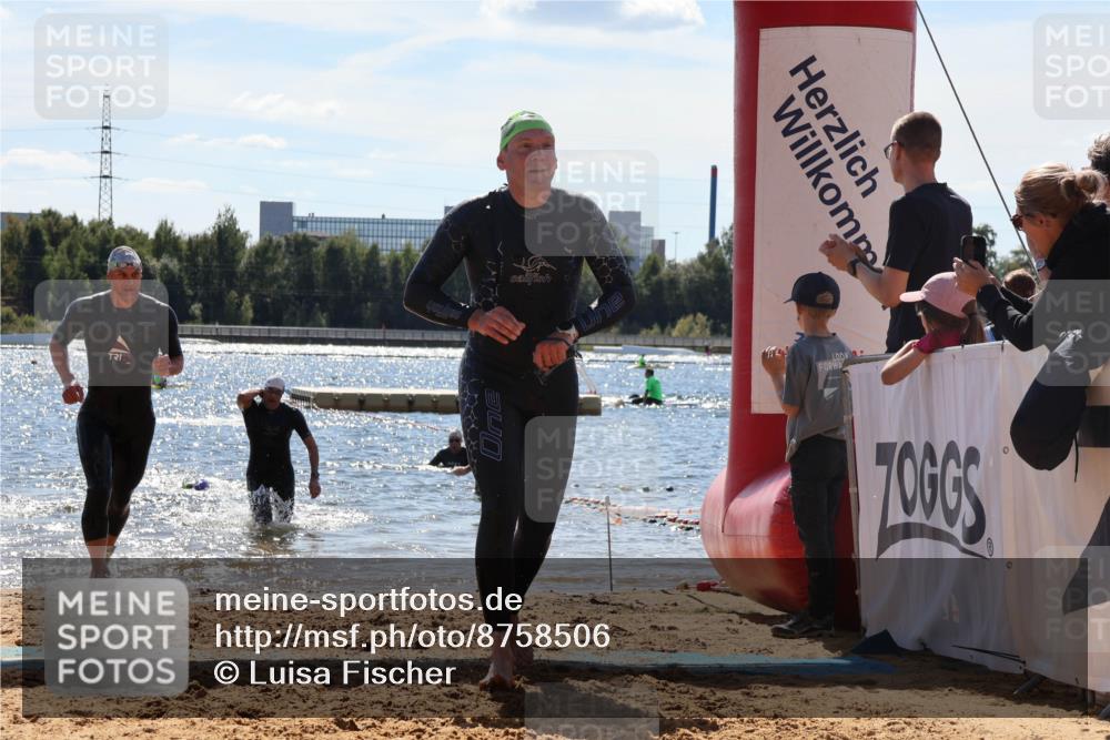 07.09.2025 - 19. Norderstedt Triathlon Luisa Fischer http://msf.ph/oto/8758506 07.09.2025 13:37:49 Schwimmen 361, 911, 1456 meine-sportfotos.de