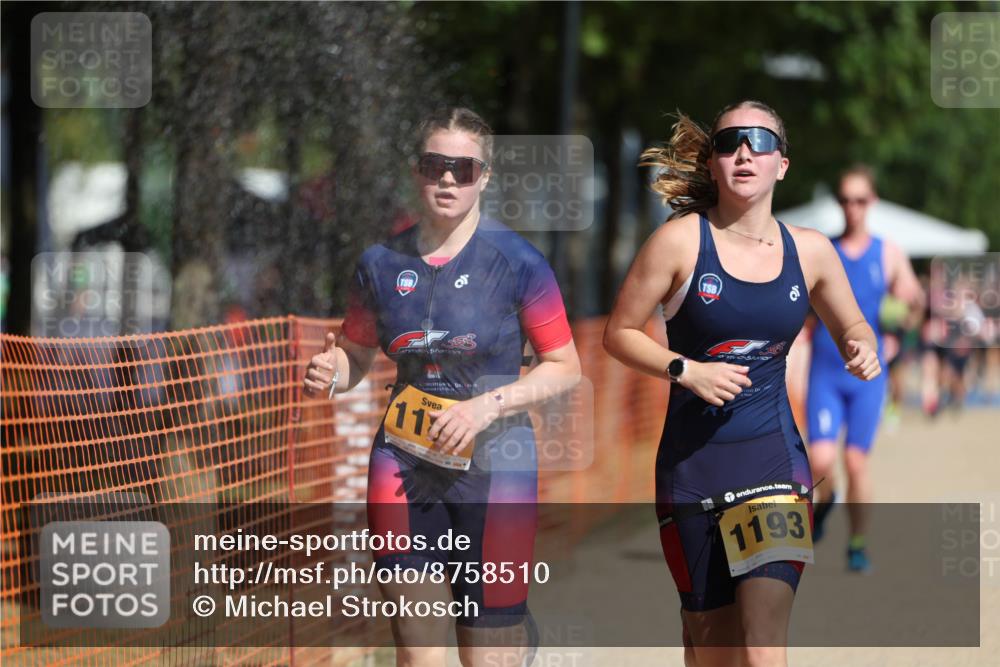 07.09.2025 - 19. Norderstedt Triathlon Michael Strokosch http://msf.ph/oto/8758510 07.09.2025 12:05:33 Laufen 155, 1181, 1193, 1228 meine-sportfotos.de