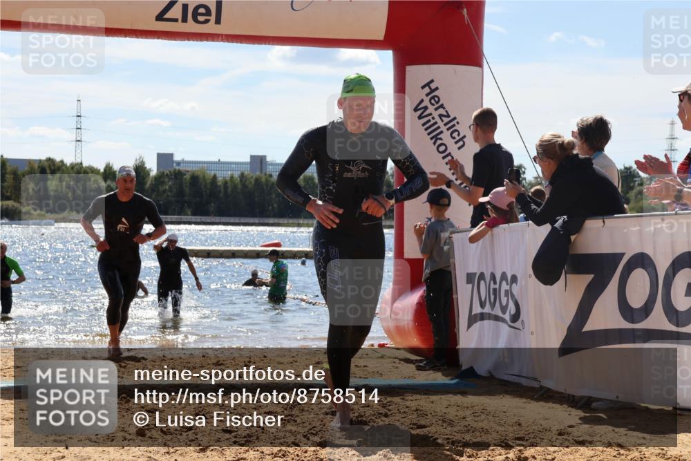07.09.2025 - 19. Norderstedt Triathlon Luisa Fischer http://msf.ph/oto/8758514 07.09.2025 13:37:50 Schwimmen 361, 911, 1026, 1456 meine-sportfotos.de