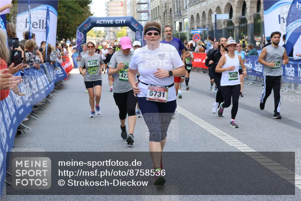 07.09.2025 - BARMER Alsterlauf Strokosch-Dieckow http://msf.ph/oto/8758536 07.09.2025 10:13:30 Ziel 2235, 2387, 2875, 2876, 2892, 3031, 3085, 3086, 3181, 3332, 3333, 3334, 3373, 3379, 3424, 3425, 3564, 3644, 3833, 4181, 4690, 4716, 4761, 4958, 5059, 5447, 5502, 5709, 5743, 6317, 6318, 6329, 6331, 8195, 8417 meine-sportfotos.de