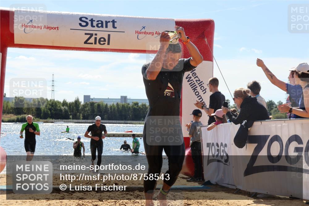 07.09.2025 - 19. Norderstedt Triathlon Luisa Fischer http://msf.ph/oto/8758543 07.09.2025 13:37:53 Schwimmen 361, 911, 1026, 1456, 1466 meine-sportfotos.de