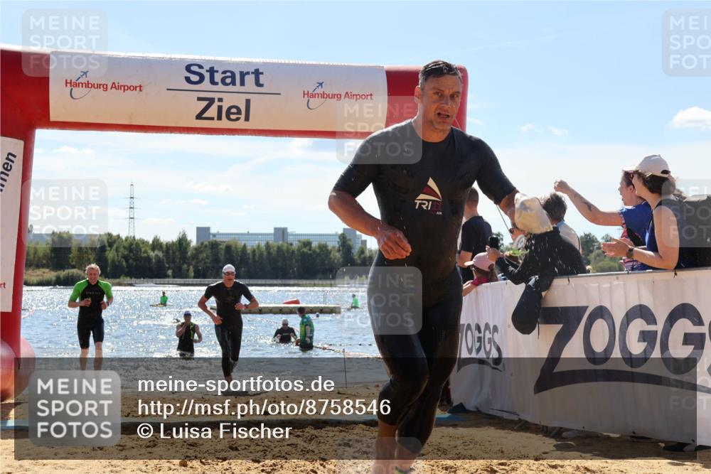 07.09.2025 - 19. Norderstedt Triathlon Luisa Fischer http://msf.ph/oto/8758546 07.09.2025 13:37:53 Schwimmen 361, 911, 1026, 1456, 1466 meine-sportfotos.de