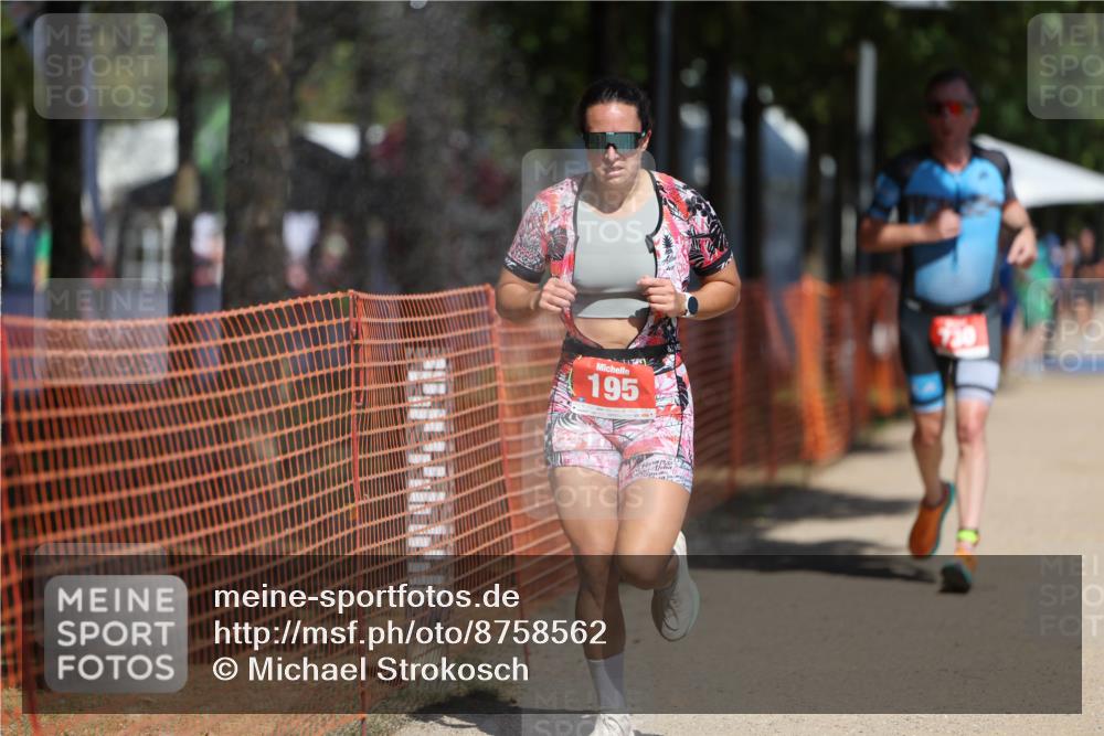 07.09.2025 - 19. Norderstedt Triathlon Michael Strokosch http://msf.ph/oto/8758562 07.09.2025 12:51:45 Laufen 195, 730 meine-sportfotos.de