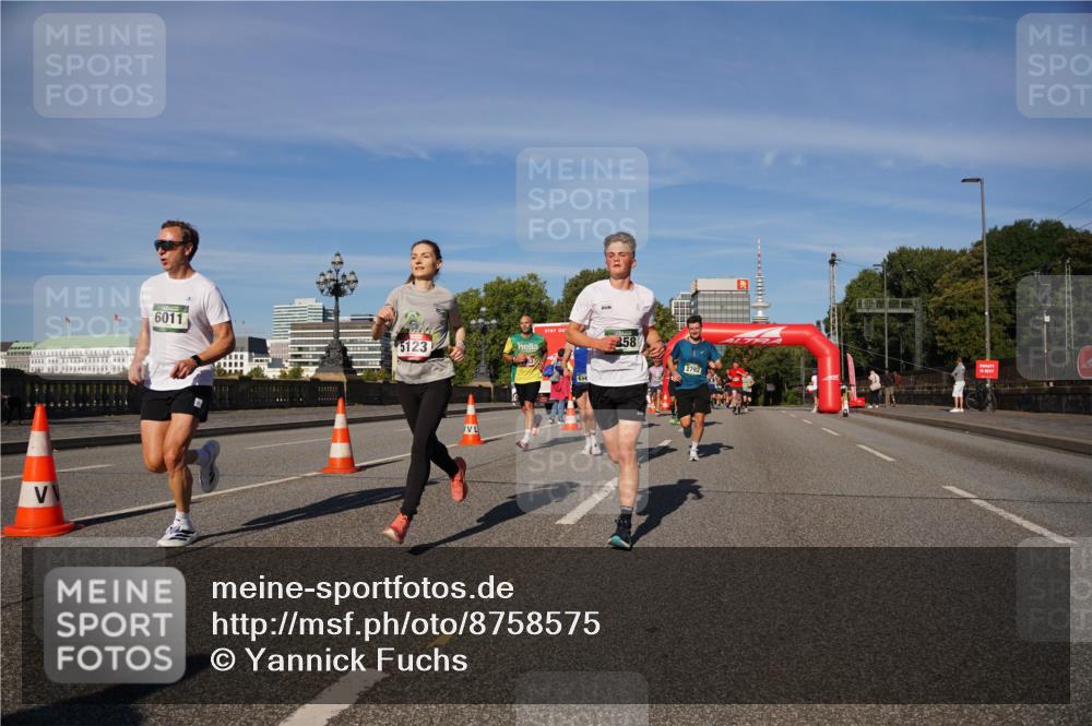 07.09.2025 - BARMER Alsterlauf Yannick Fuchs http://msf.ph/oto/8758575 07.09.2025 09:39:10 Laufen 6011, 5123, 58, 2792, 616 meine-sportfotos.de