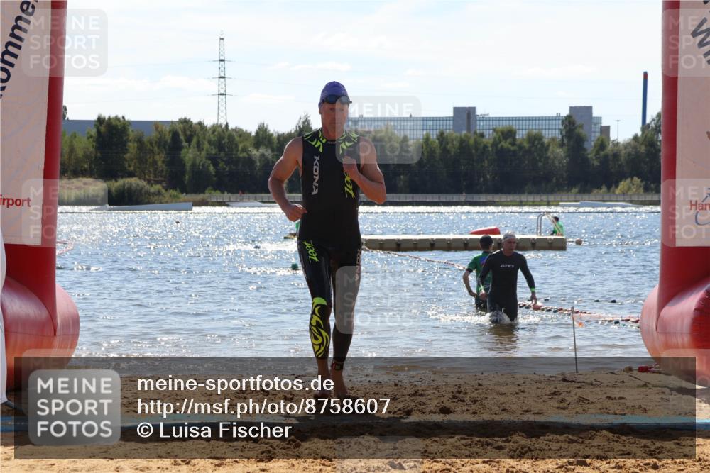 07.09.2025 - 19. Norderstedt Triathlon Luisa Fischer http://msf.ph/oto/8758607 07.09.2025 13:38:01 Schwimmen 361, 373, 911, 1026, 1466 meine-sportfotos.de