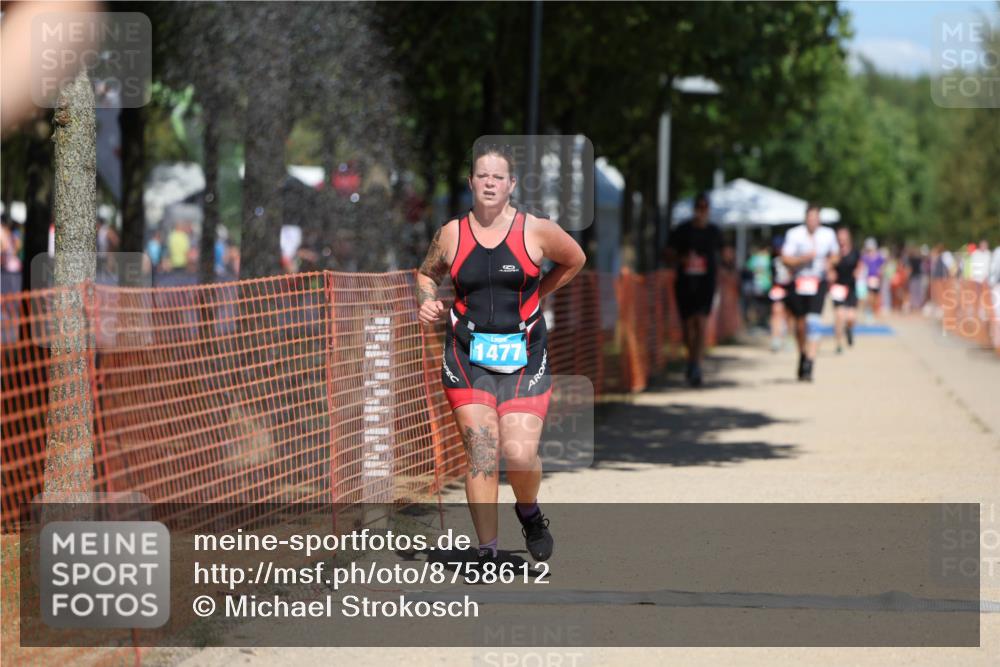 07.09.2025 - 19. Norderstedt Triathlon Michael Strokosch http://msf.ph/oto/8758612 07.09.2025 13:14:10 Laufen 177, 351, 1477 meine-sportfotos.de