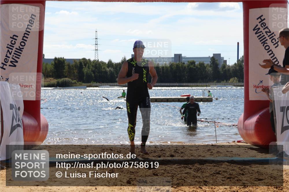 07.09.2025 - 19. Norderstedt Triathlon Luisa Fischer http://msf.ph/oto/8758619 07.09.2025 13:38:01 Schwimmen 361, 373, 911, 1026, 1466 meine-sportfotos.de