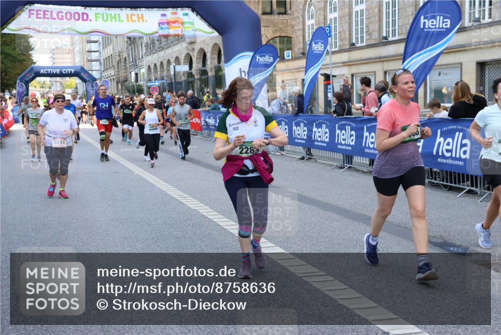 07.09.2025 - BARMER Alsterlauf Strokosch-Dieckow http://msf.ph/oto/8758636 07.09.2025 10:13:28 Ziel 2235, 2387, 2875, 2876, 2892, 3031, 3085, 3086, 3181, 3332, 3333, 3334, 3373, 3379, 3424, 3425, 3564, 3644, 3833, 4181, 4548, 4690, 4716, 4718, 4761, 4958, 5054, 5059, 5414, 5447, 5502, 5709, 5743, 6317, 6318, 6329, 6331, 8417 meine-sportfotos.de