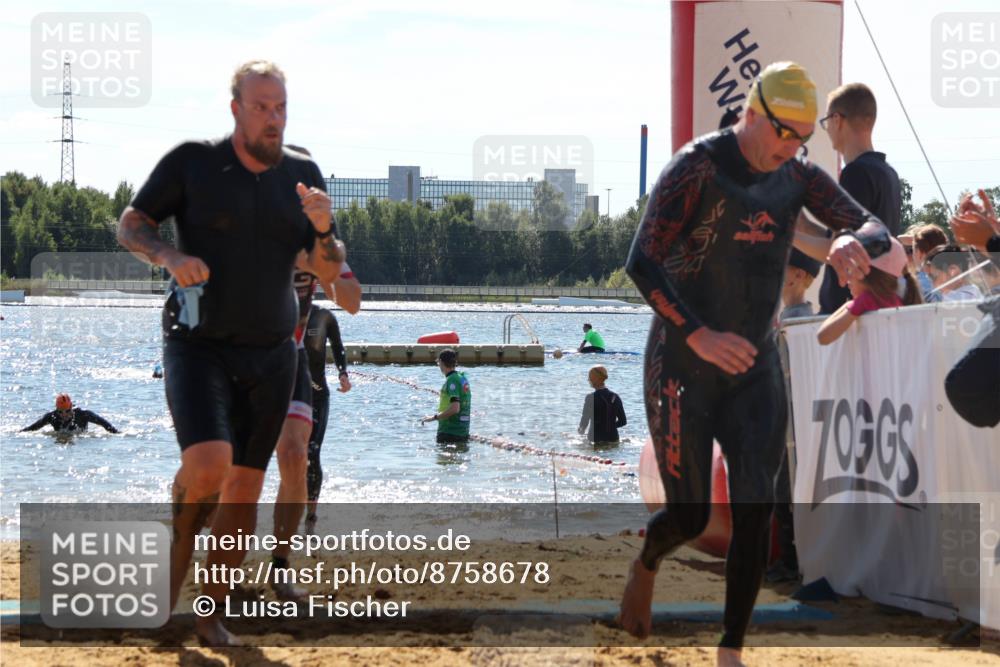 07.09.2025 - 19. Norderstedt Triathlon Luisa Fischer http://msf.ph/oto/8758678 07.09.2025 13:39:01 Schwimmen 977, 983, 987, 1459 meine-sportfotos.de