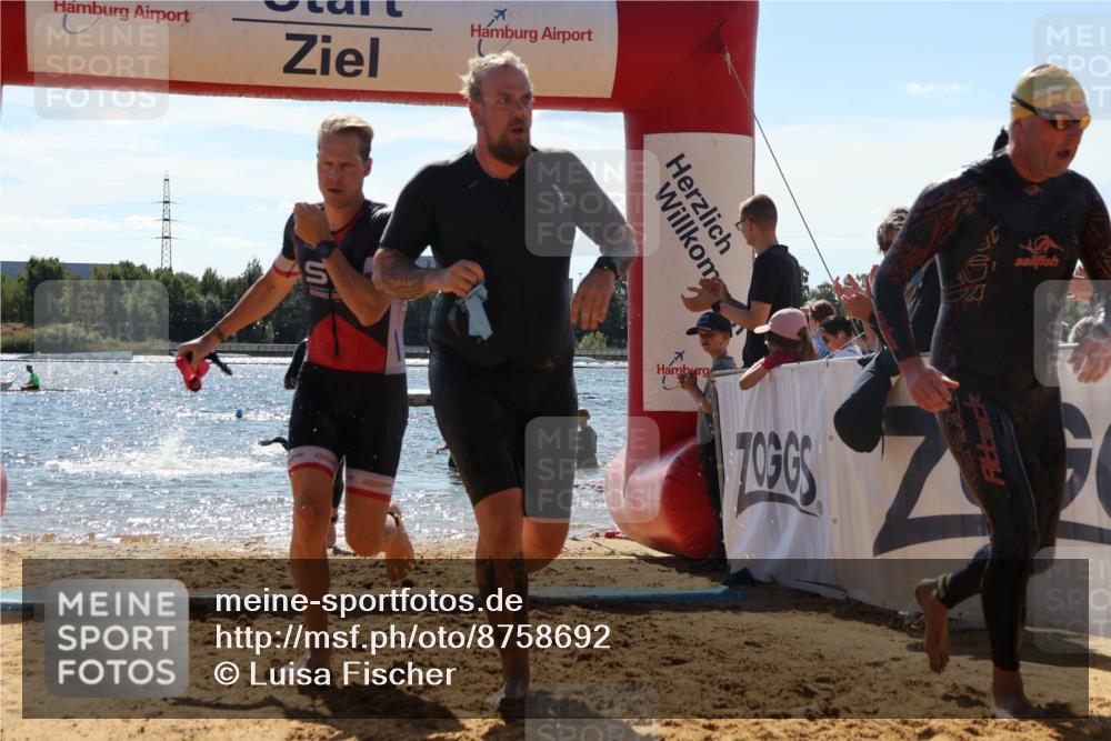 07.09.2025 - 19. Norderstedt Triathlon Luisa Fischer http://msf.ph/oto/8758692 07.09.2025 13:39:02 Schwimmen 977, 983, 987, 1459 meine-sportfotos.de