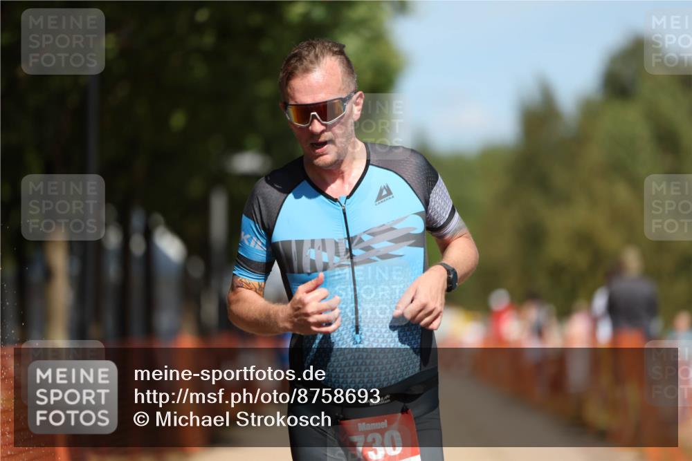 07.09.2025 - 19. Norderstedt Triathlon Michael Strokosch http://msf.ph/oto/8758693 07.09.2025 12:51:49 Laufen 195, 730 meine-sportfotos.de
