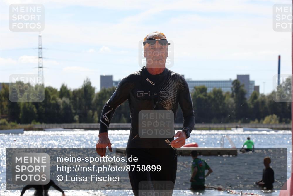 07.09.2025 - 19. Norderstedt Triathlon Luisa Fischer http://msf.ph/oto/8758699 07.09.2025 13:39:05 Schwimmen 977, 983, 987, 1459 meine-sportfotos.de
