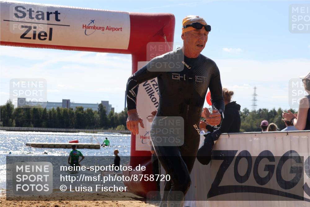 07.09.2025 - 19. Norderstedt Triathlon Luisa Fischer http://msf.ph/oto/8758720 07.09.2025 13:39:07 Schwimmen 977, 983, 987, 1459 meine-sportfotos.de