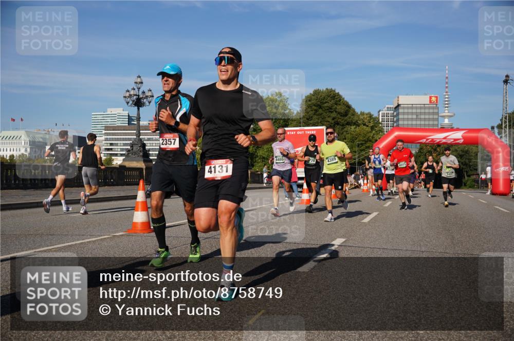 07.09.2025 - BARMER Alsterlauf Yannick Fuchs http://msf.ph/oto/8758749 07.09.2025 09:39:14 Laufen 2357, 4131, 4480, 4389, 4985, 4985, 5451 meine-sportfotos.de