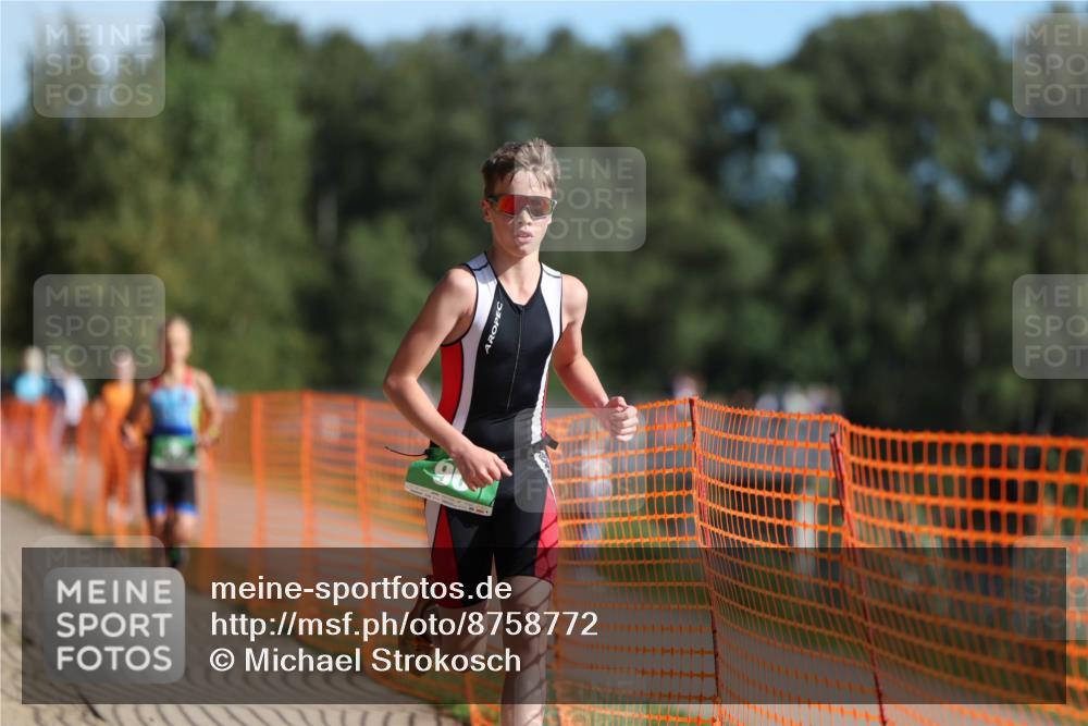 07.09.2025 - 19. Norderstedt Triathlon Michael Strokosch http://msf.ph/oto/8758772 07.09.2025 10:44:09 Laufen 96, 109, 134 meine-sportfotos.de