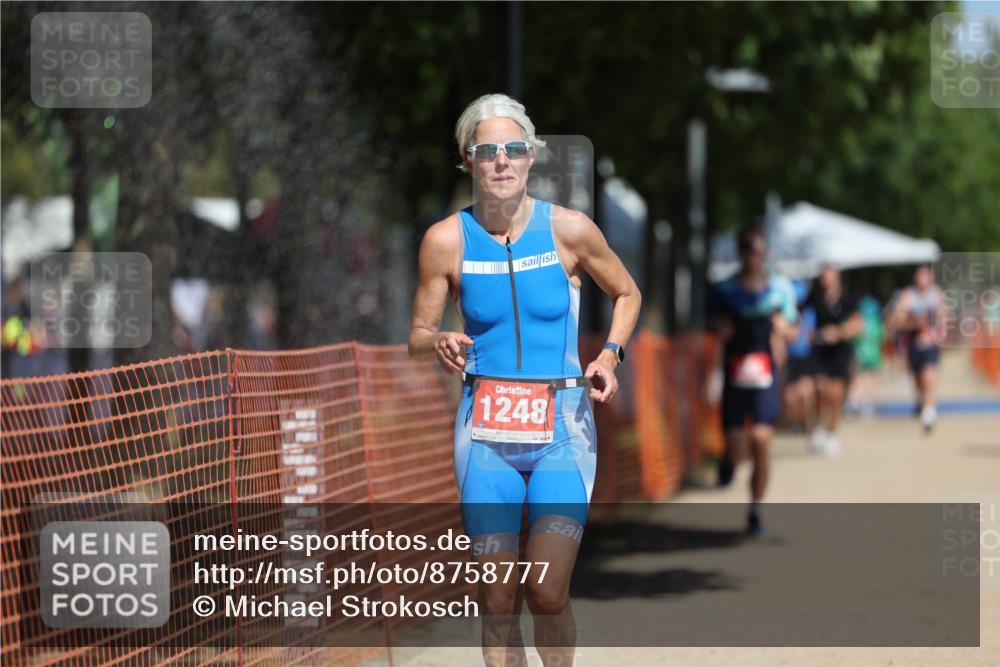 07.09.2025 - 19. Norderstedt Triathlon Michael Strokosch http://msf.ph/oto/8758777 07.09.2025 12:52:03 Laufen 856, 1248 meine-sportfotos.de