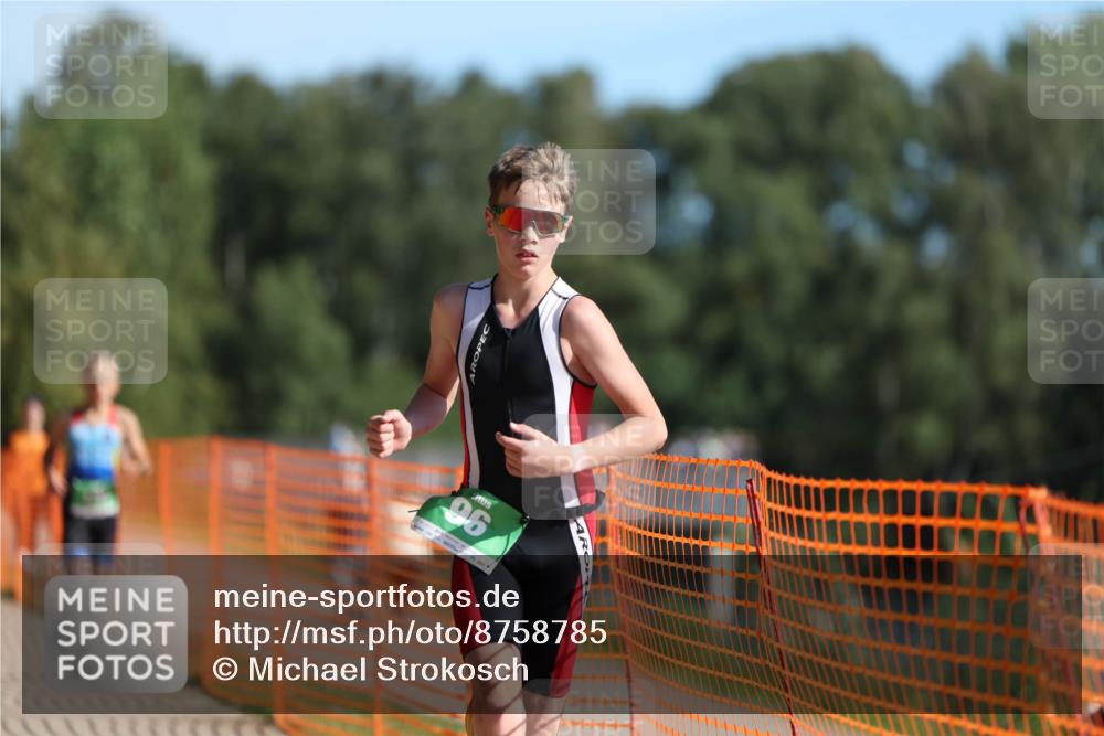 07.09.2025 - 19. Norderstedt Triathlon Michael Strokosch http://msf.ph/oto/8758785 07.09.2025 10:44:09 Laufen 96, 109, 134 meine-sportfotos.de