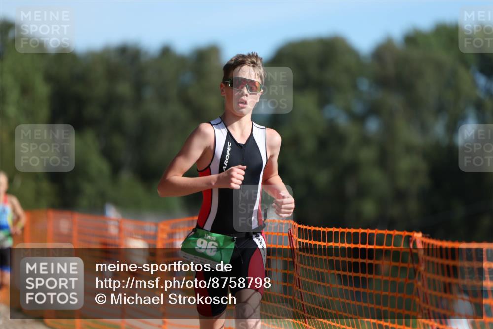 07.09.2025 - 19. Norderstedt Triathlon Michael Strokosch http://msf.ph/oto/8758798 07.09.2025 10:44:09 Laufen 96, 109, 134 meine-sportfotos.de