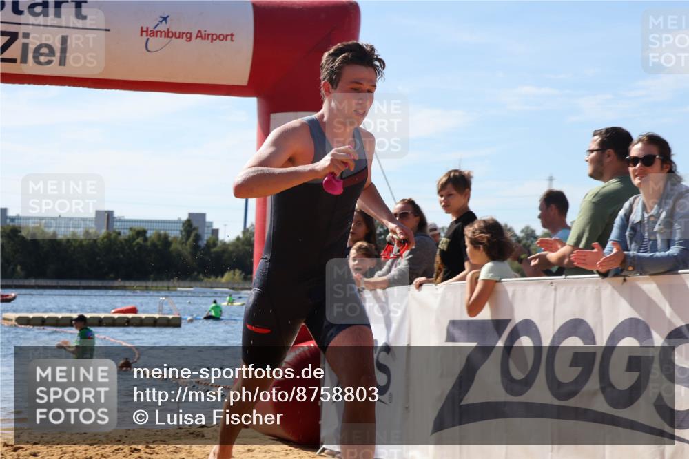 07.09.2025 - 19. Norderstedt Triathlon Luisa Fischer http://msf.ph/oto/8758803 07.09.2025 11:51:07 Schwimmen 218 meine-sportfotos.de