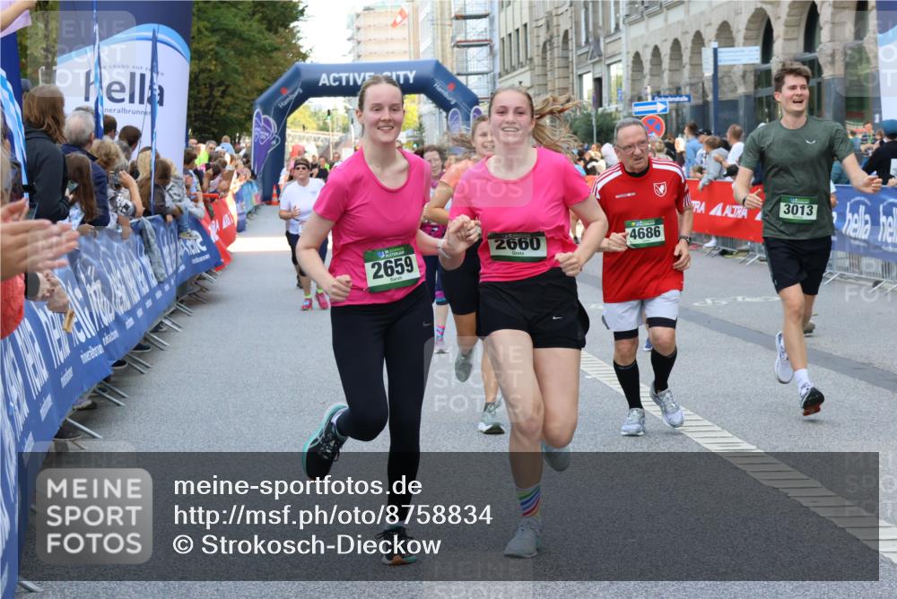 07.09.2025 - BARMER Alsterlauf Strokosch-Dieckow http://msf.ph/oto/8758834 07.09.2025 10:13:23 Ziel 2387, 2875, 2876, 2892, 3031, 3085, 3086, 3121, 3181, 3332, 3333, 3334, 3373, 3379, 3424, 3425, 3511, 3564, 3644, 3833, 3879, 4181, 4548, 4659, 4690, 4716, 4718, 4761, 4881, 4958, 5054, 5059, 5414, 5502, 5743, 6158, 6317, 6318, 8417 meine-sportfotos.de