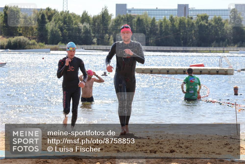 07.09.2025 - 19. Norderstedt Triathlon Luisa Fischer http://msf.ph/oto/8758853 07.09.2025 13:41:18 Schwimmen 363, 970 meine-sportfotos.de