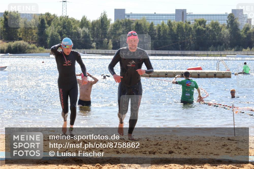 07.09.2025 - 19. Norderstedt Triathlon Luisa Fischer http://msf.ph/oto/8758862 07.09.2025 13:41:18 Schwimmen 363, 970 meine-sportfotos.de