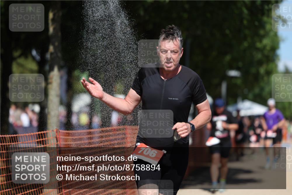 07.09.2025 - 19. Norderstedt Triathlon Michael Strokosch http://msf.ph/oto/8758894 07.09.2025 13:14:26 Laufen 219, 331, 706, 1388 meine-sportfotos.de