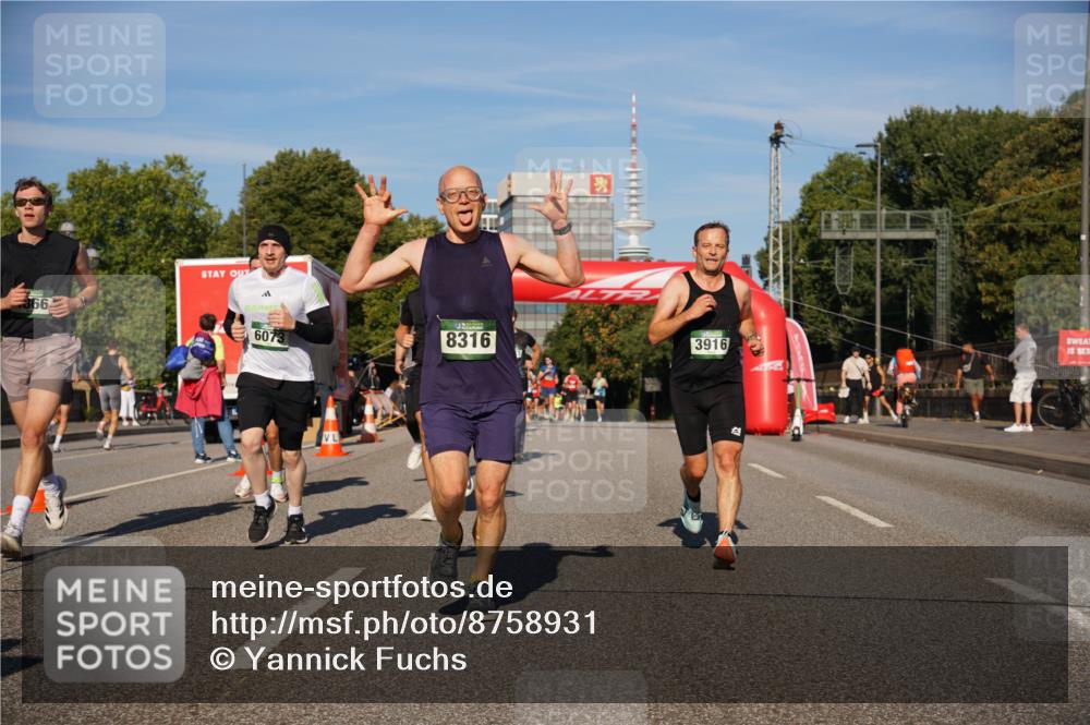 07.09.2025 - BARMER Alsterlauf Yannick Fuchs http://msf.ph/oto/8758931 07.09.2025 09:39:18 Laufen 66, 6073, 8316, 3916 meine-sportfotos.de