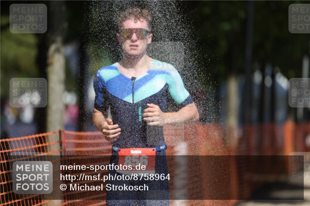 07.09.2025 - 19. Norderstedt Triathlon Michael Strokosch http://msf.ph/oto/8758964 07.09.2025 12:52:09 Laufen 218, 856, 1296 meine-sportfotos.de