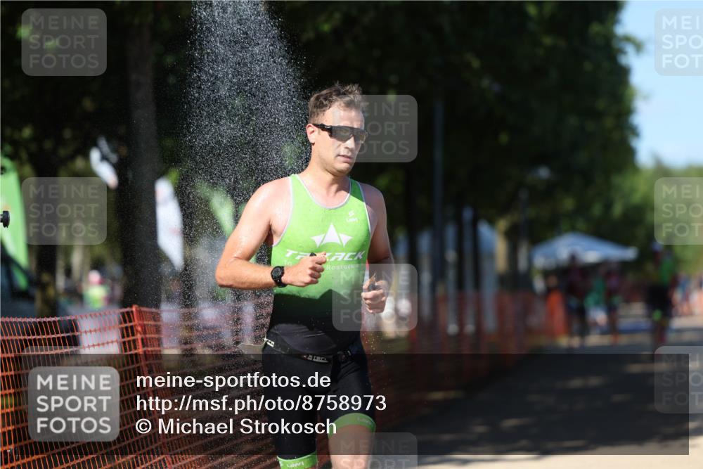 07.09.2025 - 19. Norderstedt Triathlon Michael Strokosch http://msf.ph/oto/8758973 07.09.2025 14:56:42 Laufen 962, 991, 1007 meine-sportfotos.de