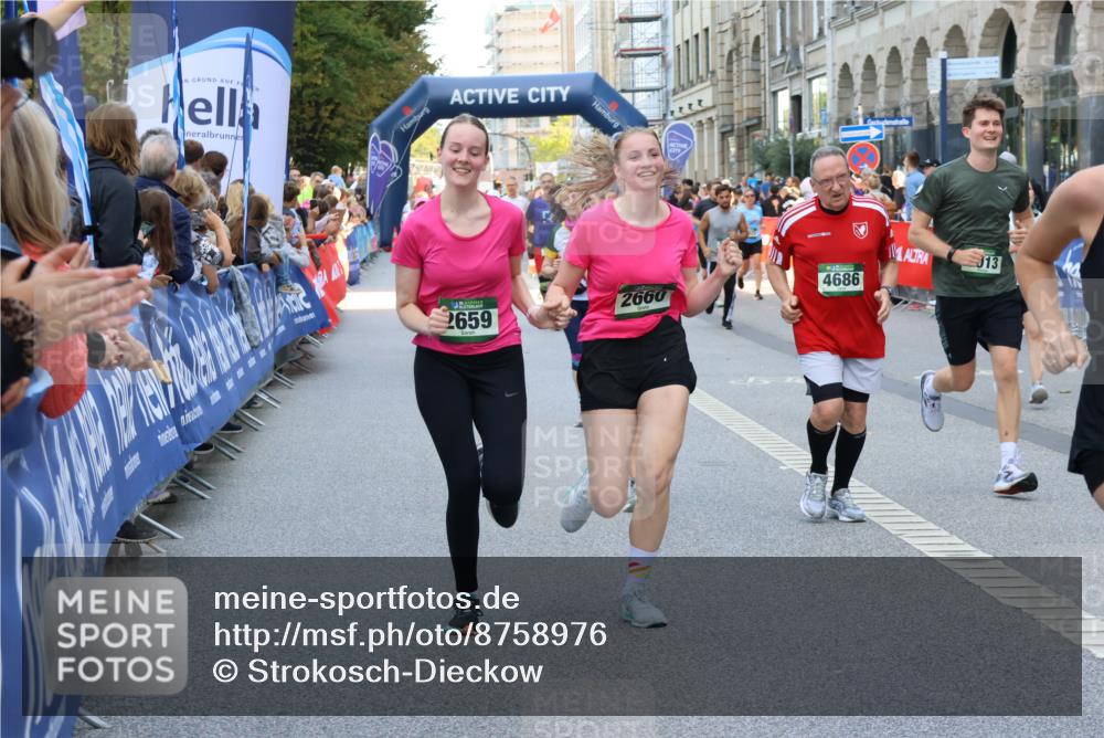 07.09.2025 - BARMER Alsterlauf Strokosch-Dieckow http://msf.ph/oto/8758976 07.09.2025 10:13:23 Ziel 2387, 2875, 2876, 2892, 3031, 3085, 3086, 3121, 3181, 3332, 3333, 3334, 3373, 3379, 3424, 3425, 3511, 3564, 3644, 3833, 3879, 4181, 4548, 4659, 4690, 4716, 4718, 4761, 4881, 4958, 5054, 5059, 5414, 5502, 5743, 6158, 6317, 6318, 8417 meine-sportfotos.de