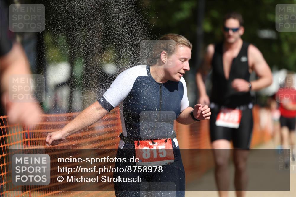 07.09.2025 - 19. Norderstedt Triathlon Michael Strokosch http://msf.ph/oto/8758978 07.09.2025 12:05:50 Laufen 201, 237, 815, 862, 1225, 1377 meine-sportfotos.de