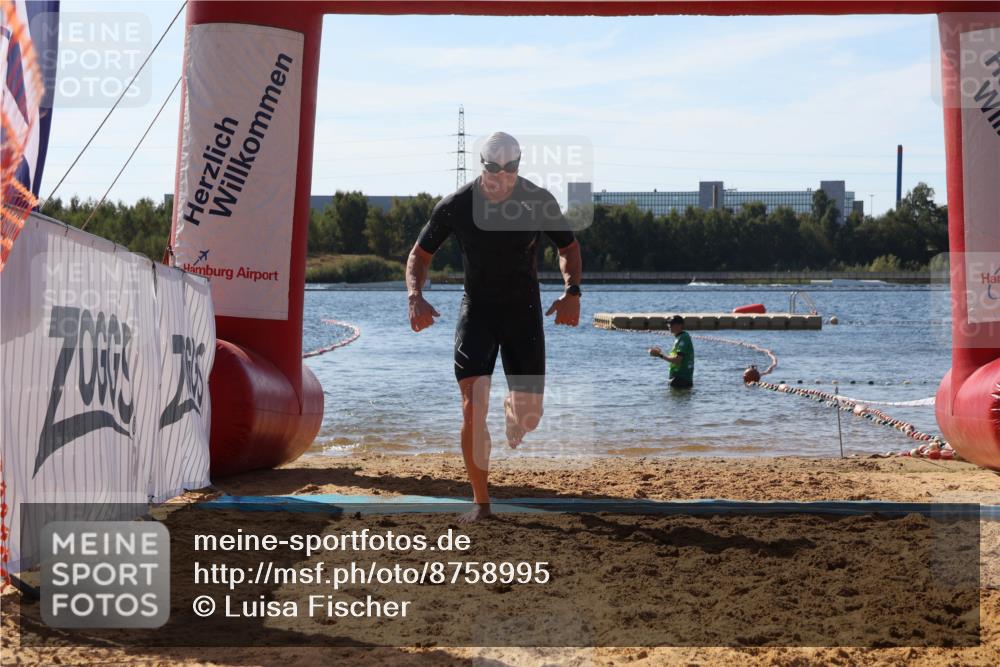 07.09.2025 - 19. Norderstedt Triathlon Luisa Fischer http://msf.ph/oto/8758995 07.09.2025 11:53:30 Schwimmen 1296 meine-sportfotos.de