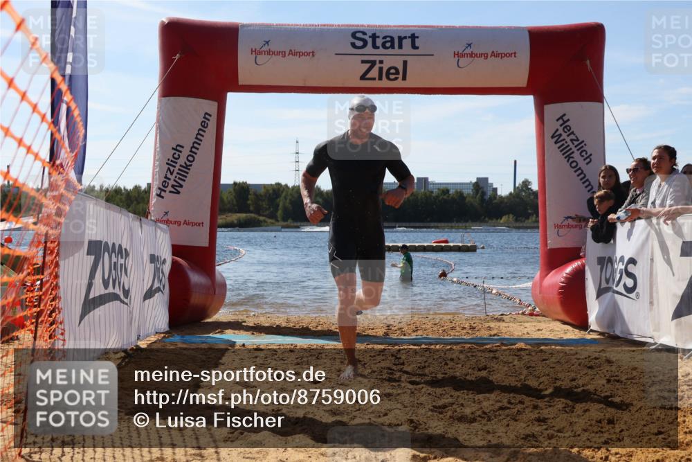 07.09.2025 - 19. Norderstedt Triathlon Luisa Fischer http://msf.ph/oto/8759006 07.09.2025 11:53:31 Schwimmen 1296 meine-sportfotos.de
