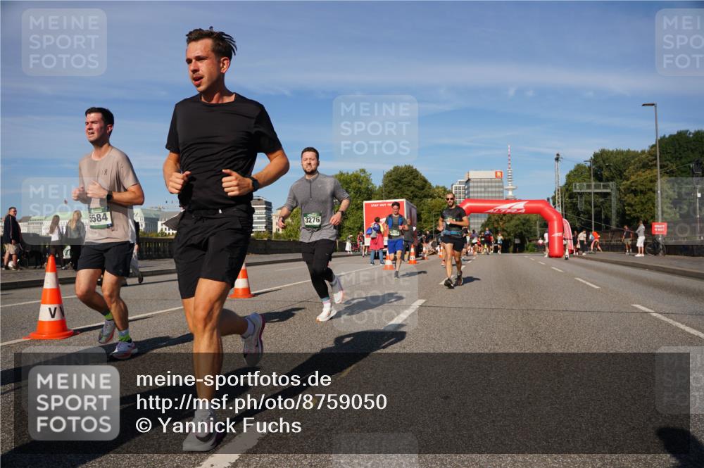 07.09.2025 - BARMER Alsterlauf Yannick Fuchs http://msf.ph/oto/8759050 07.09.2025 09:39:21 Laufen 5584, 3276, 8470 meine-sportfotos.de