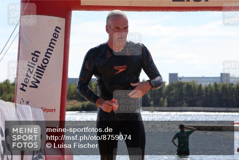 07.09.2025 - 19. Norderstedt Triathlon Luisa Fischer http://msf.ph/oto/8759074 07.09.2025 13:45:22 Schwimmen 391 meine-sportfotos.de