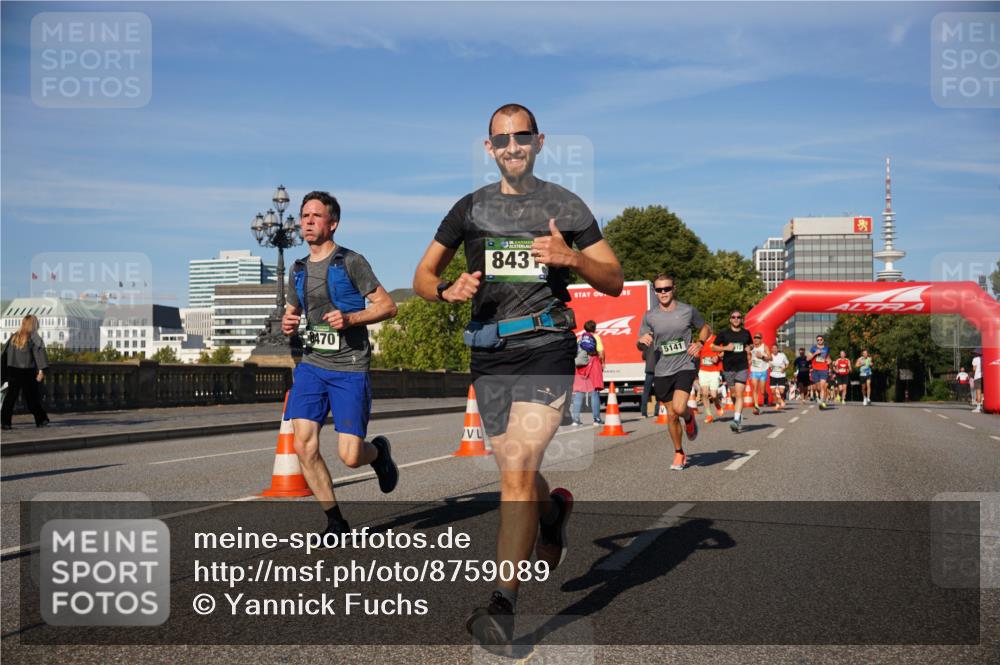 07.09.2025 - BARMER Alsterlauf Yannick Fuchs http://msf.ph/oto/8759089 07.09.2025 09:39:23 Laufen 8470, 843, 5141 meine-sportfotos.de