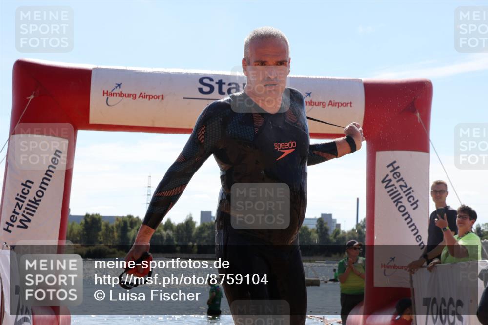 07.09.2025 - 19. Norderstedt Triathlon Luisa Fischer http://msf.ph/oto/8759104 07.09.2025 13:45:23 Schwimmen 391 meine-sportfotos.de
