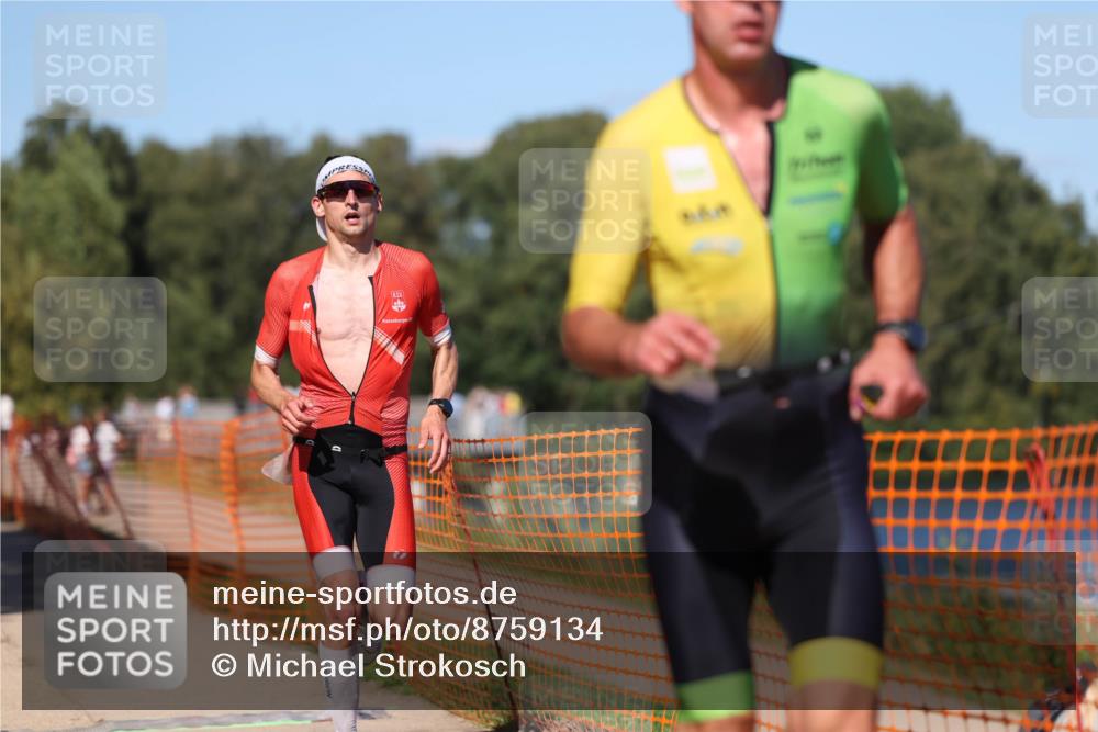 07.09.2025 - 19. Norderstedt Triathlon Michael Strokosch http://msf.ph/oto/8759134 07.09.2025 14:56:53 Laufen 959, 962, 971, 975, 1031 meine-sportfotos.de