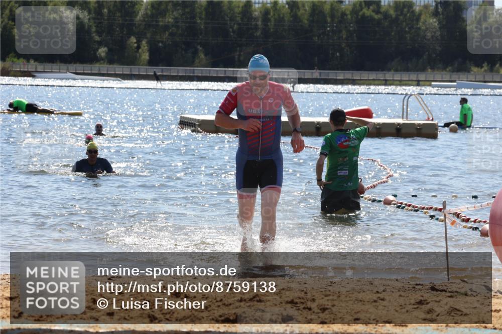 07.09.2025 - 19. Norderstedt Triathlon Luisa Fischer http://msf.ph/oto/8759138 07.09.2025 13:46:37 Schwimmen 1019 meine-sportfotos.de