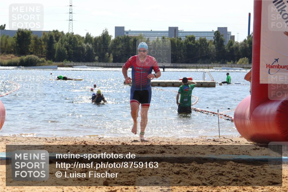 07.09.2025 - 19. Norderstedt Triathlon Luisa Fischer http://msf.ph/oto/8759163 07.09.2025 13:46:39 Schwimmen 1019 meine-sportfotos.de